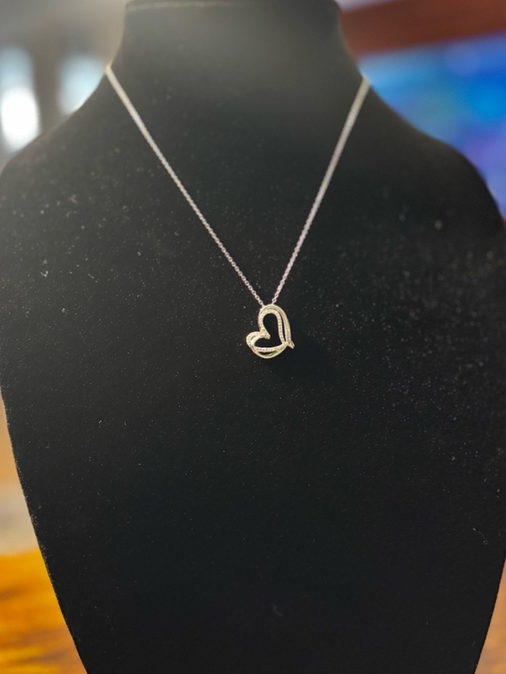 Delicate Heart Pendant Necklace - Natural Diamonds - Sterling Silver 925 (18-20)